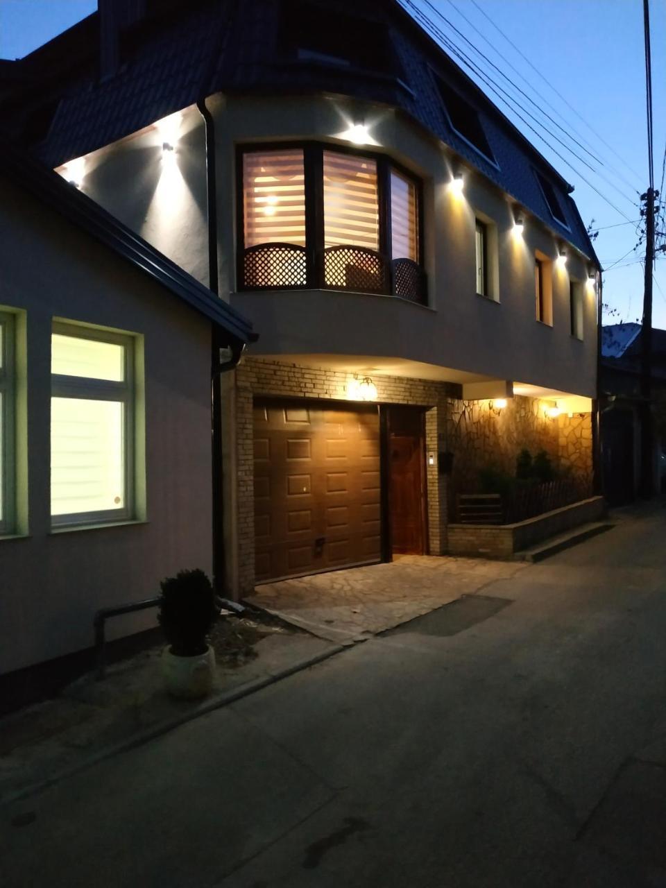 Center Apartment